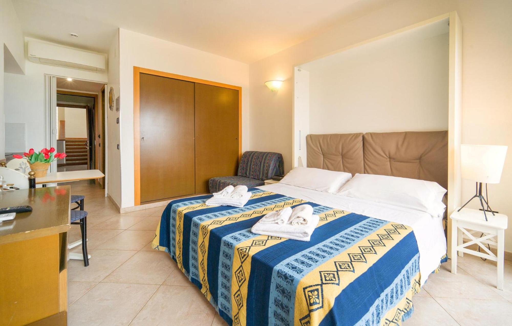 Mono 2 Apartment Lido di Mondello Luaran gambar