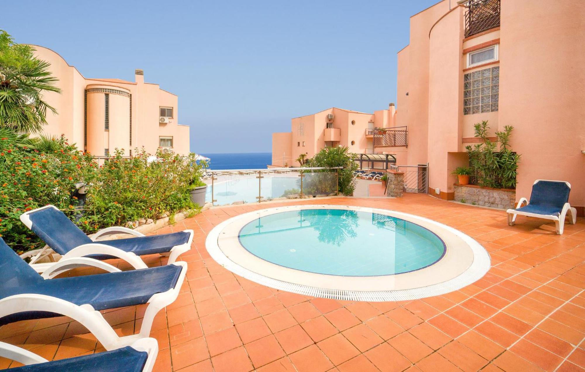 Mono 2 Apartment Lido di Mondello Luaran gambar